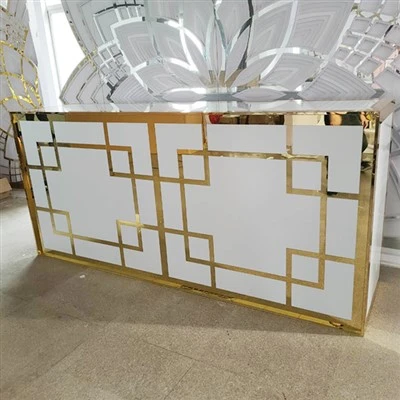 Bàn Tình Yêu Sang Trọng